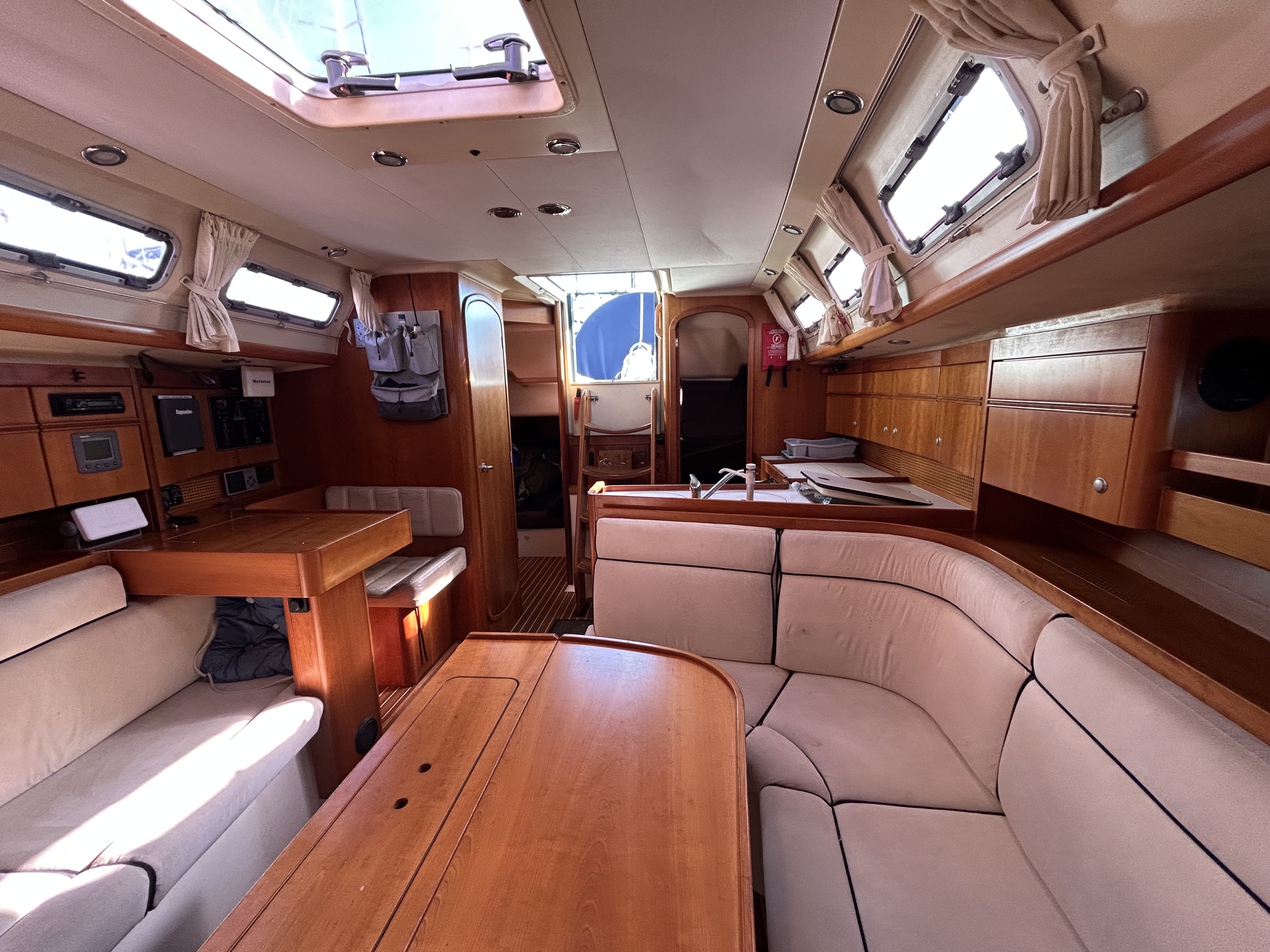 Dehler 39
