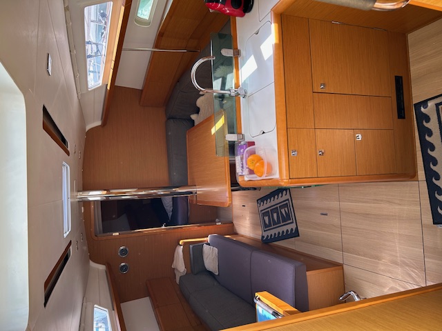 SUN ODYSSEY 389