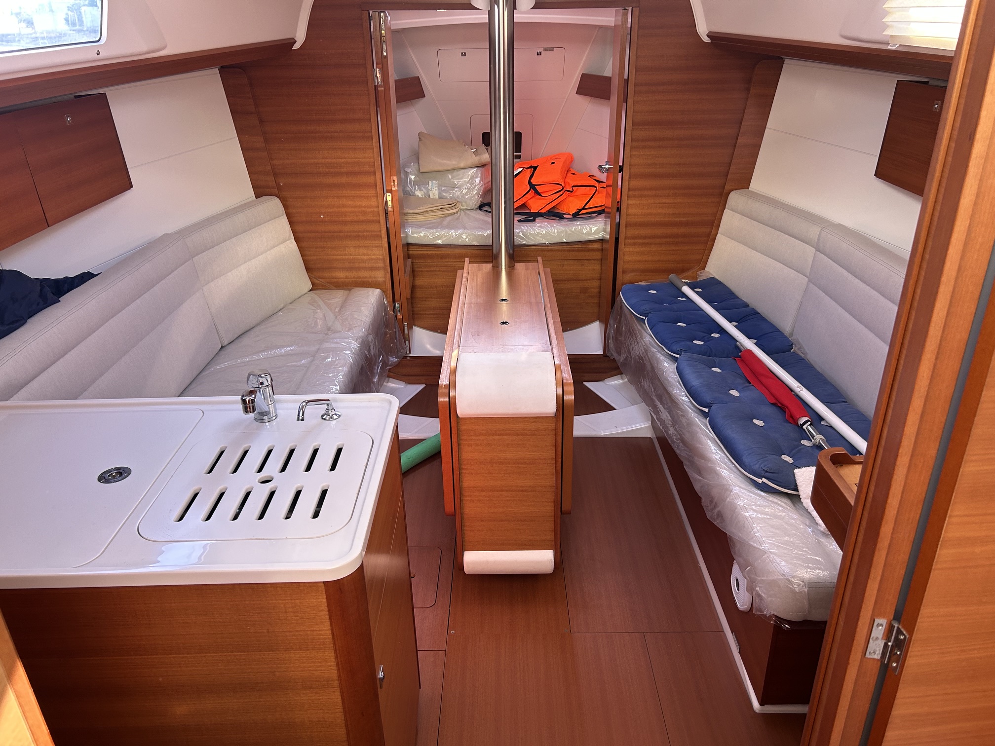 DUFOUR 310 GRAND LARGE