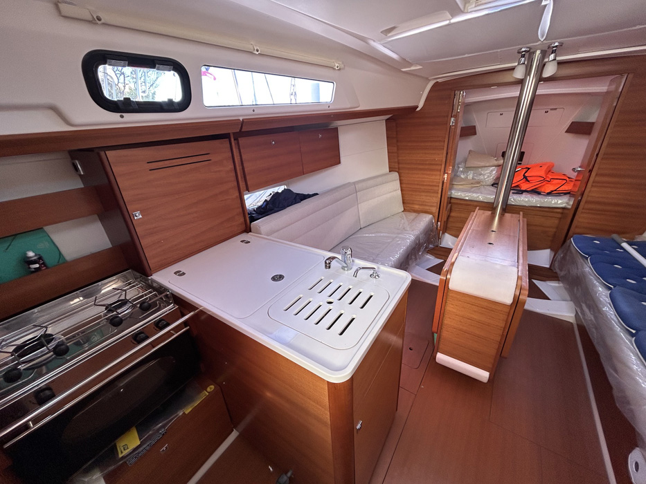 DUFOUR 310 GRAND LARGE