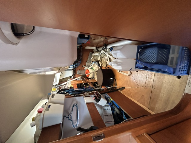 DUFOUR 405