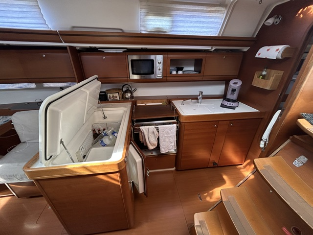 DUFOUR 405