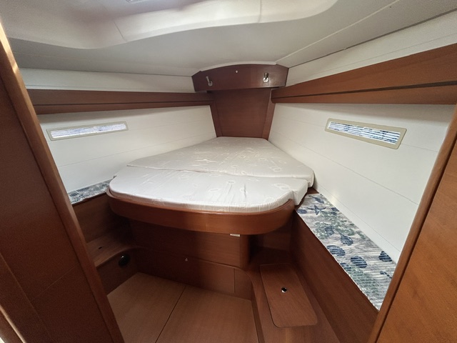 DUFOUR 405